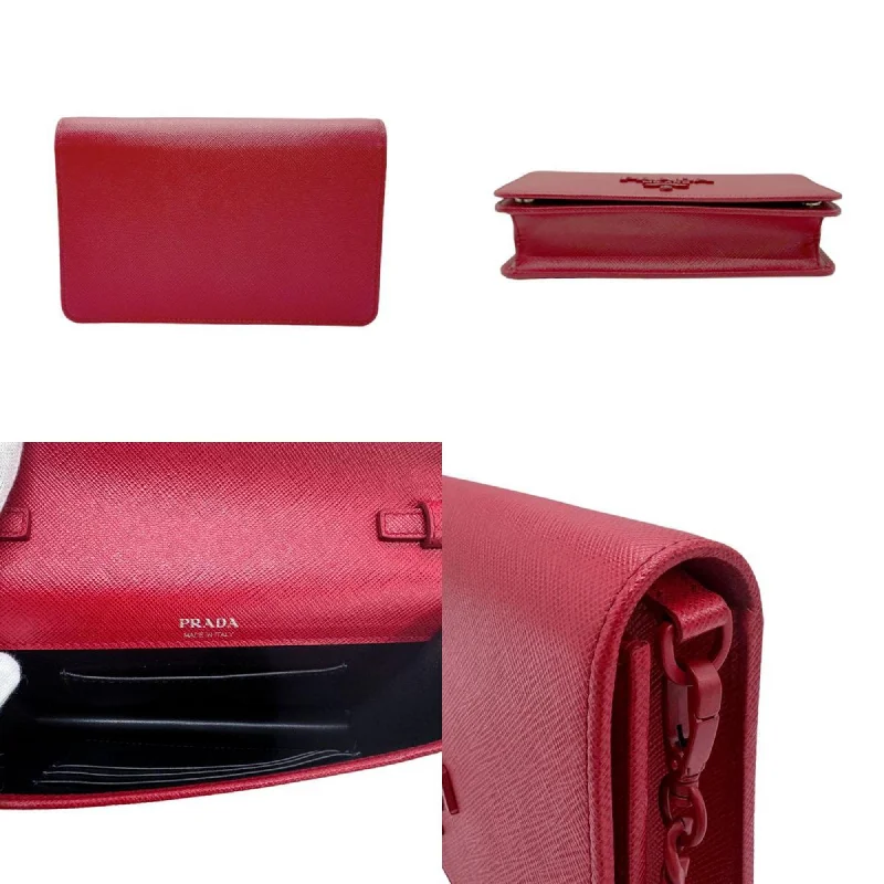 Elegant clutch bags for weddingsPRADA Saffiano Shoulder Bag