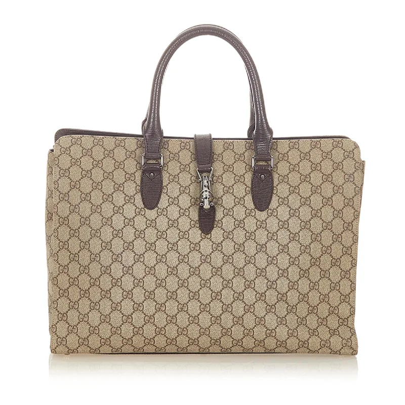 Luxury bags with chain strapsGucci GG Supreme Tote Bag (SHG-19025)