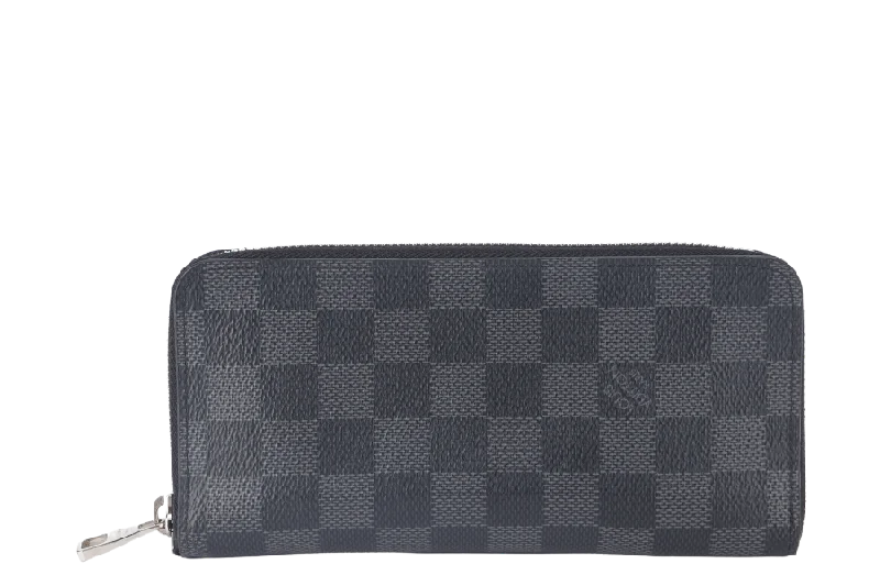 High-quality leather messenger bagsLOUIS VUITTON PORTEFEUILLE VASCO LONG WALLET (N61653) BLACK DAMIER GRAPHITE SILVER HARDWARE WITH DUST COVER AND BOX