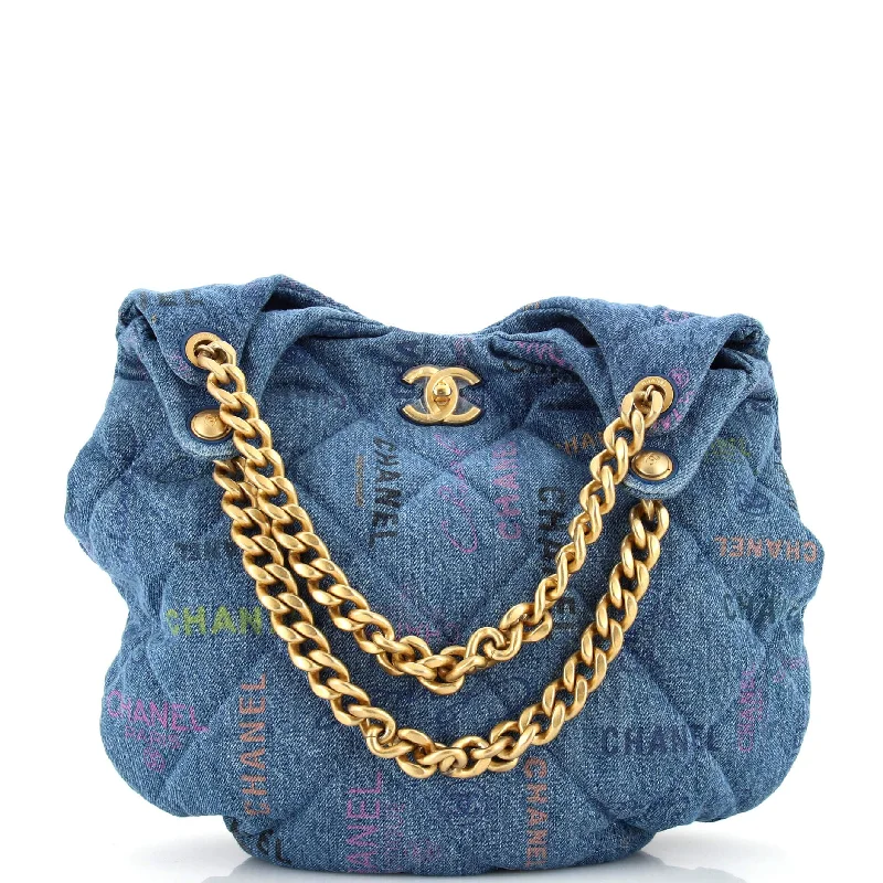 Trendy transparent PVC bagsTrendy transparent PVC bagsDenim Mood Hobo Logo Printed Quilted Denim Maxi