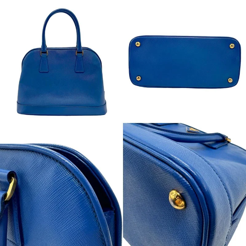 Durable leather bags for daily usePRADA Saffiano Handbag