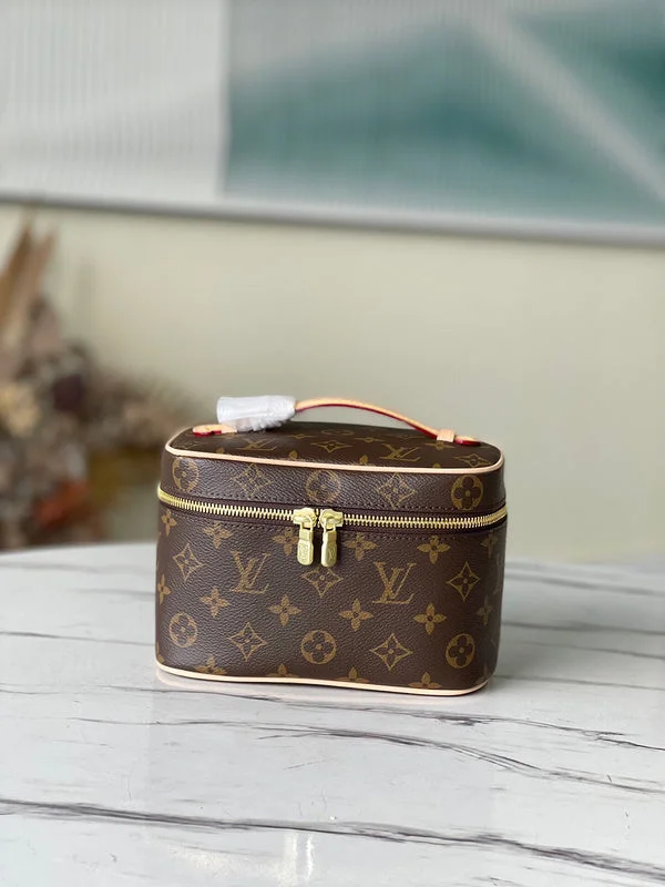 Minimalist leather handbagsBC - LOUIS VUITTON BAGS - 5692