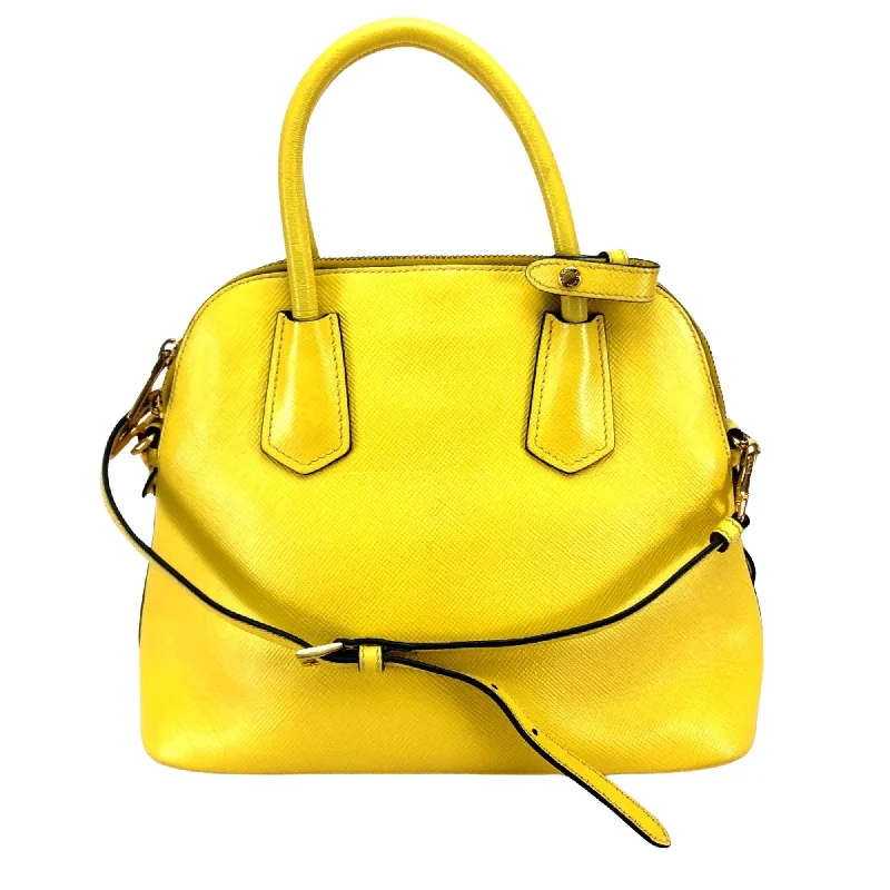 Trendy bucket bags for summerPRADA Saffiano Handbag