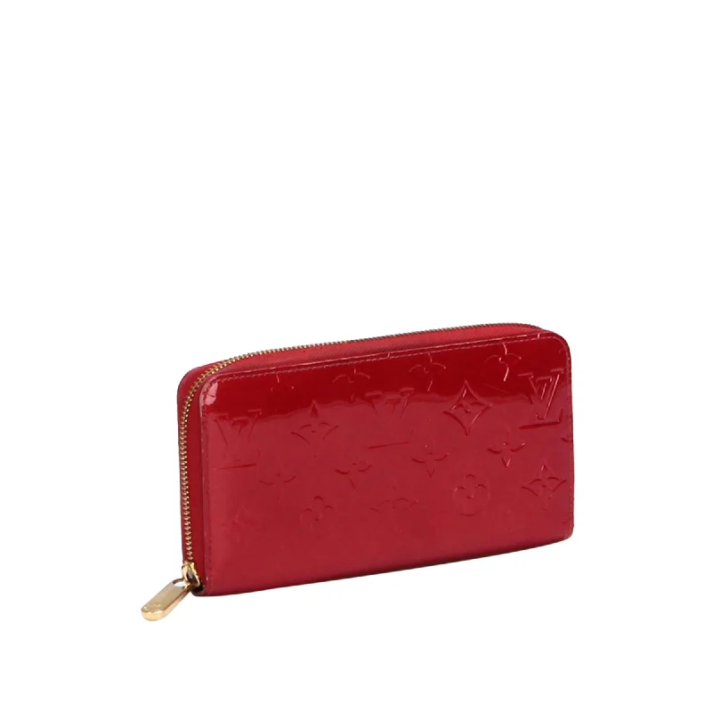 Elegant clutch bags for weddingsLouis Vuitton Vernis Zippy Long Wallet