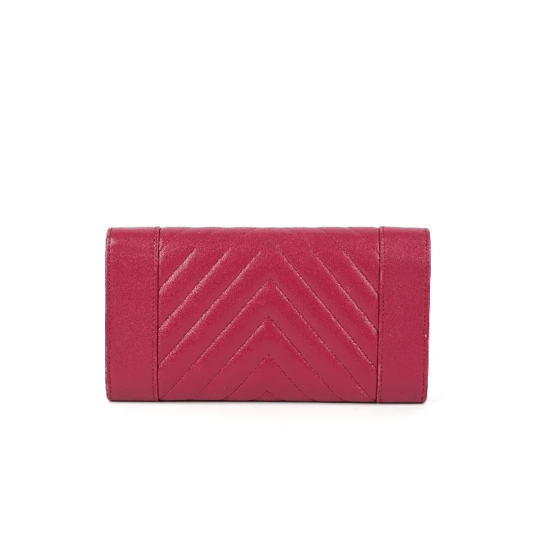 Designer bags with top handlesChanel Chevron Wallet Pink