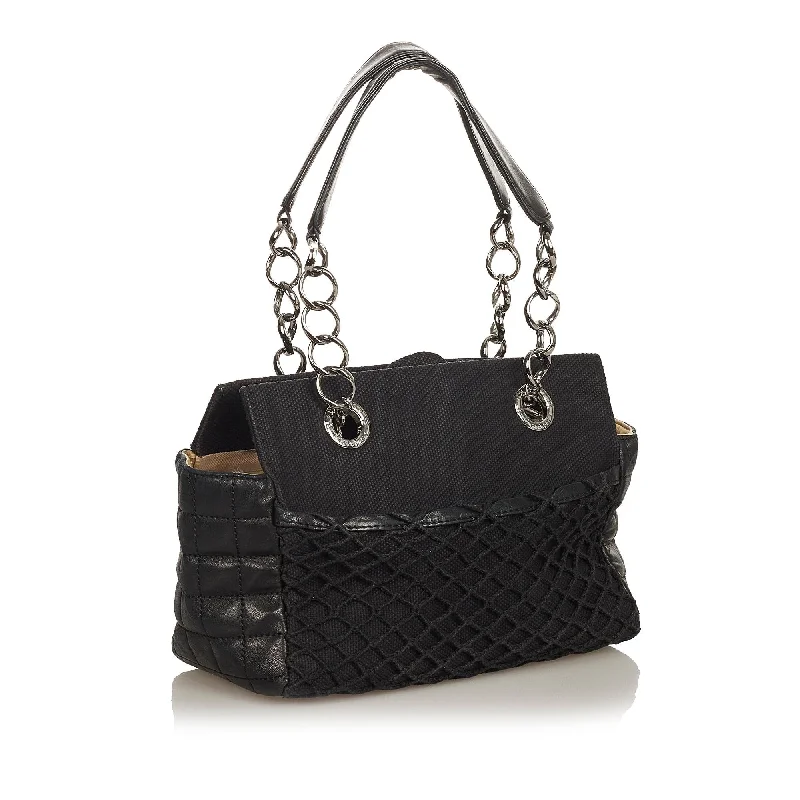 Designer bags with detachable strapsChanel Choco Bar Mesh Handbag (26185)