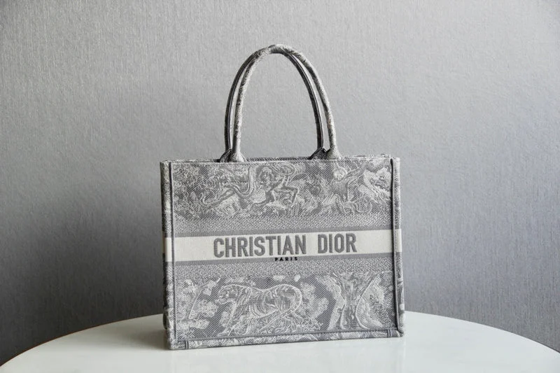 Elegant clutch bags for weddingsChristian Dior Bags - 5764