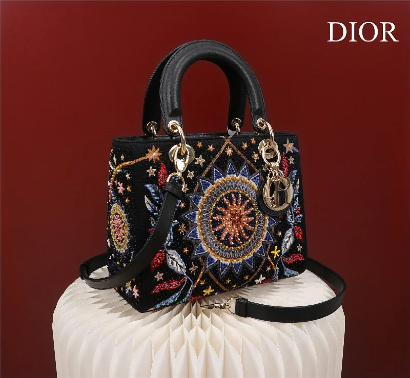 Best bags for business tripsChristian Dior - Luxury Bags  182