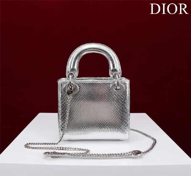 Compact crossbody bags for travelChristian Dior - Luxury Bags  195